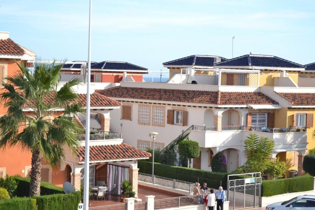 Holiday home Perfect Family Home- Stunning Facilities Alicante
